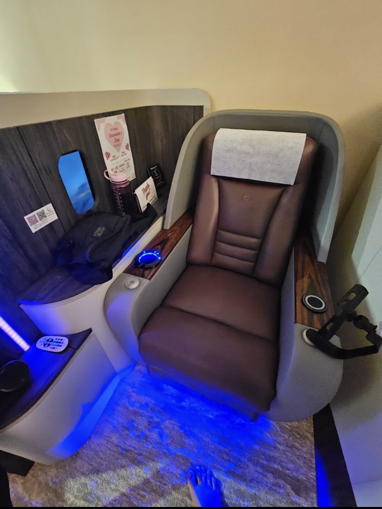 Yi Oasis Individual Business-Class Pod